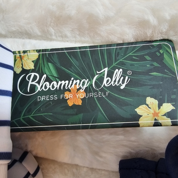 New Crisscross Tie Back High Waisted Drawstring Tummy Control Bikini Set - Picture 9 of 16